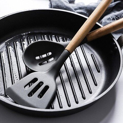 Професионален комплект „ChefMaster“ - 11 силиконови кухненски прибора с поставка