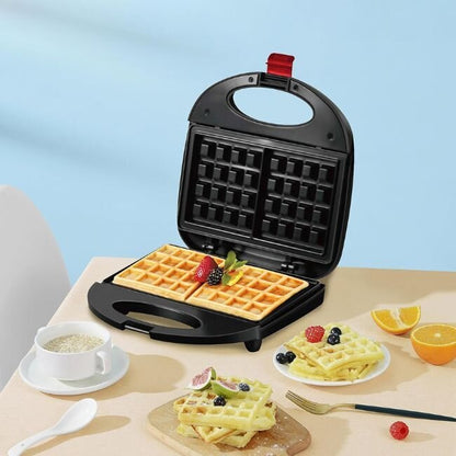 Гофретник с незалепващо покритие „CrispyWaffle“ 750W
