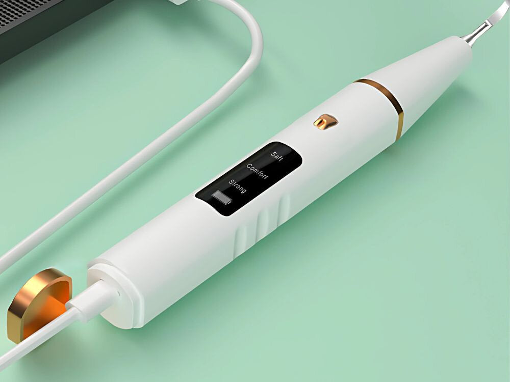 Ултразвуков Уред за Почистване на Зъби и Зъбен Камък с 3 Режима и USB Зареждане